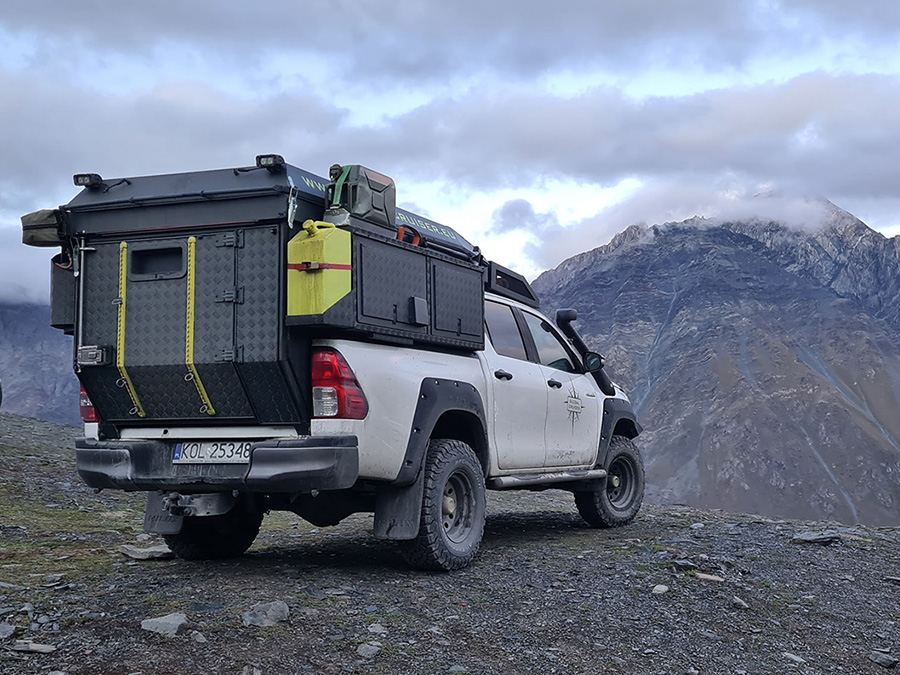 Toyota Hilux Global Cruiser Off Road Camping Wohnmobil